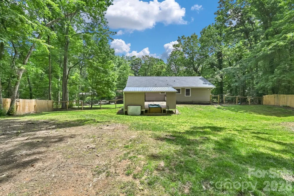 11 Greenwood Acres Drive Mills River, NC 28759