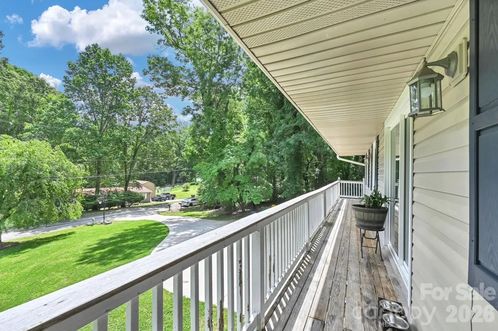 11 Greenwood Acres Drive Mills River, NC 28759