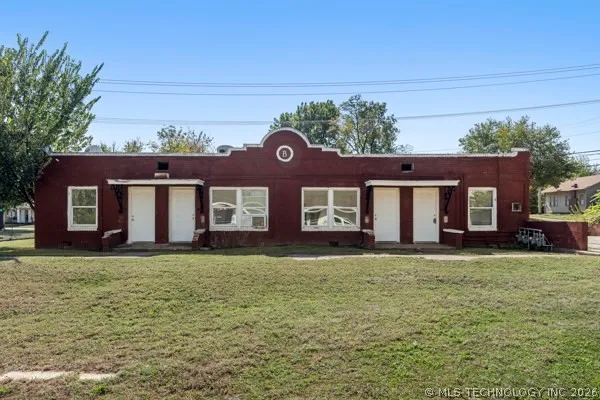 820 S 6th Ponca City, OK 74601