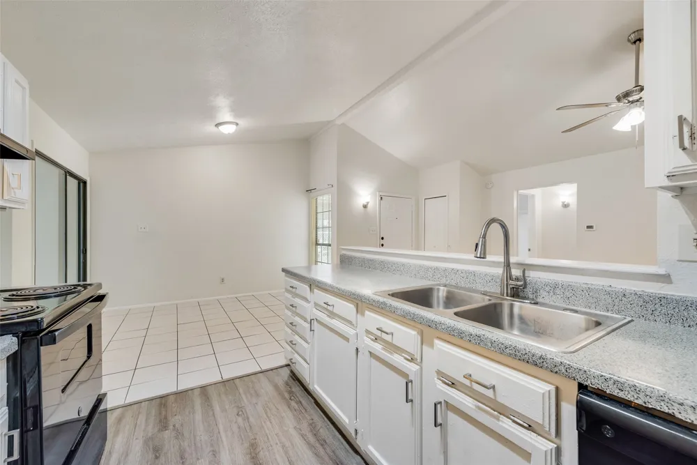 512 Matterhorn Street Cedar Hill, TX 75104