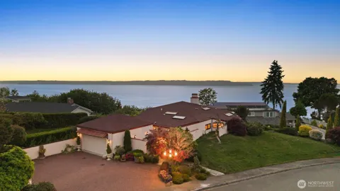 812 S Marine Hills Way