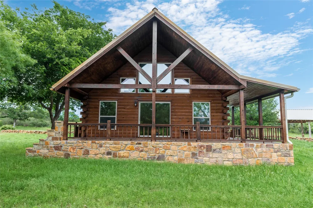 342 County Road 433 Mullin, TX 76864