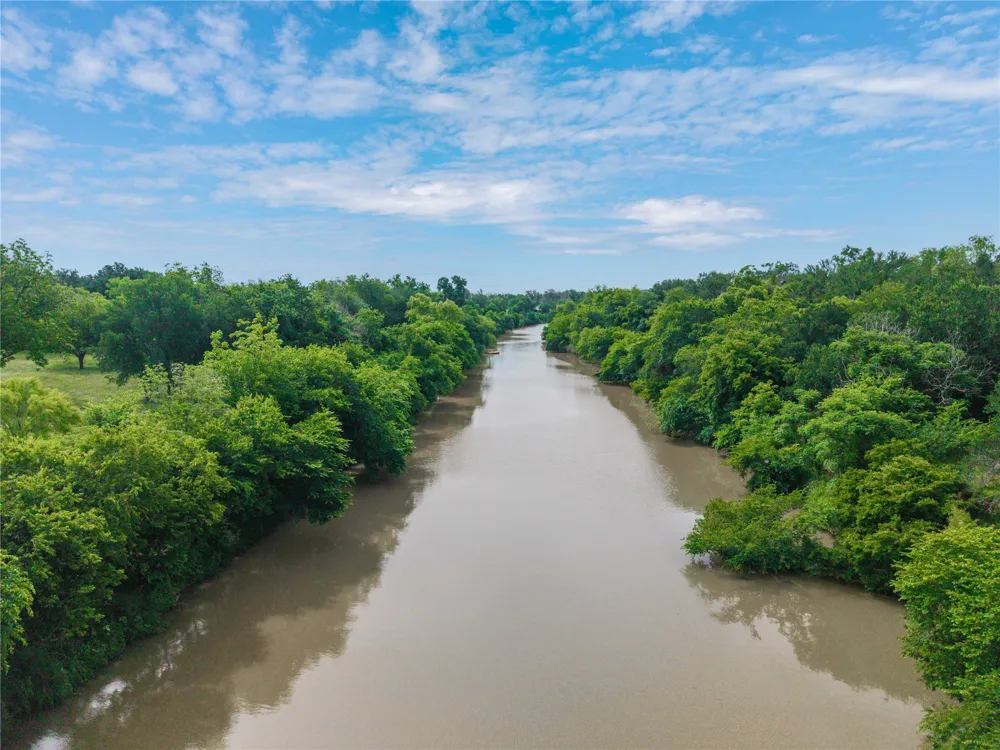 342 County Road 433 Mullin, TX 76864
