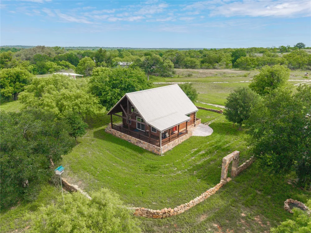 342 County Road 433 Mullin, TX 76864