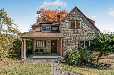 39 Hillcrest Road