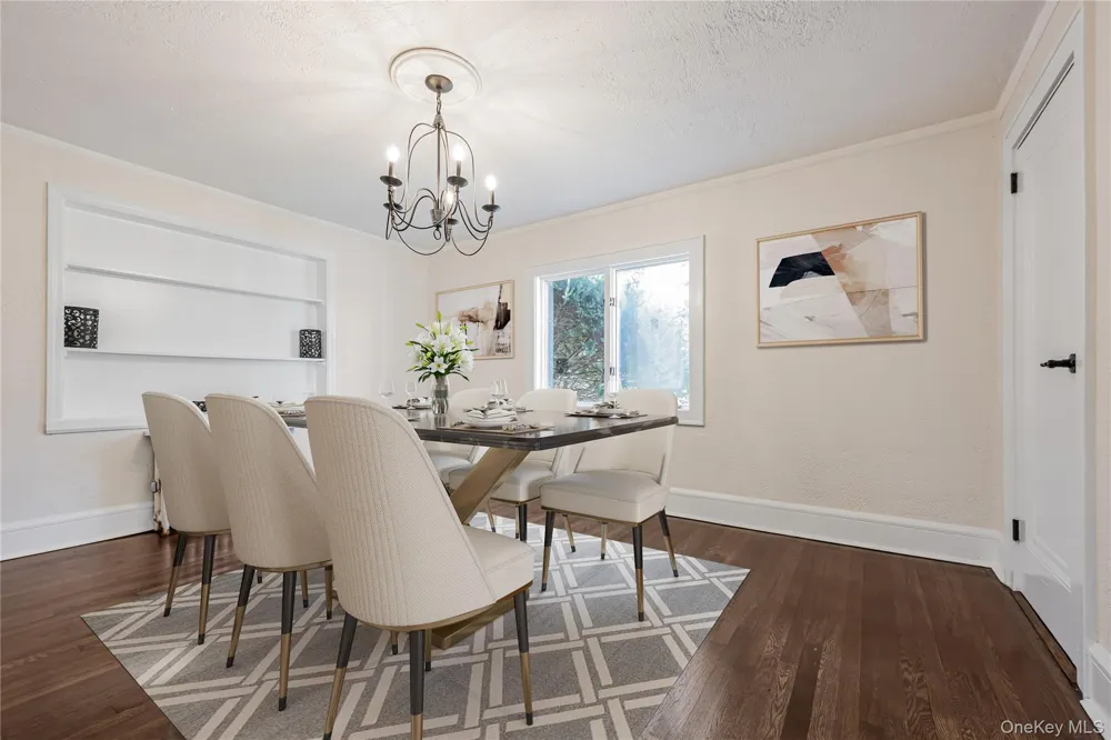 39 Hillcrest Road Hartsdale, NY 10530