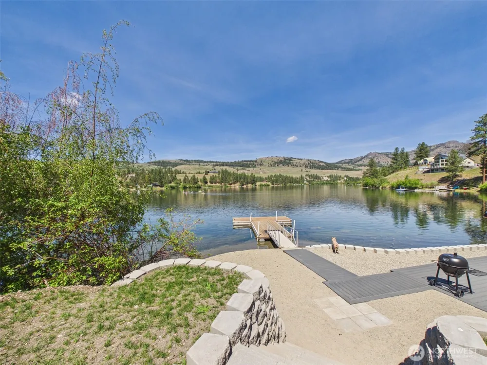 6 Marions Cove Road Republic, WA 99166