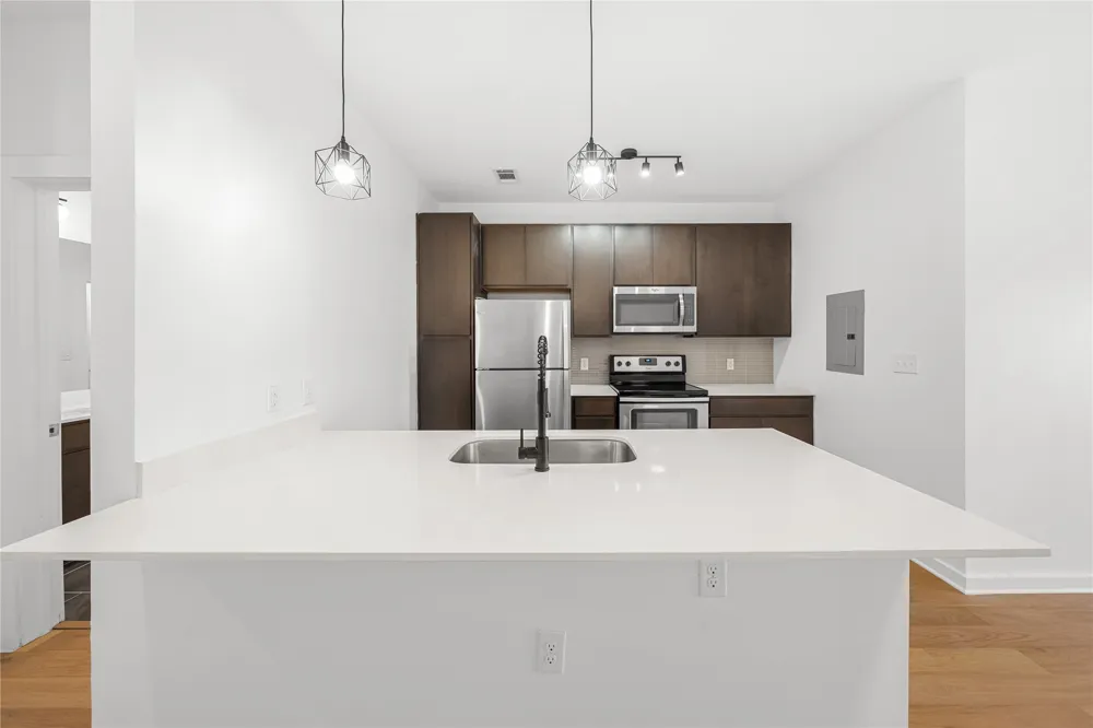 2505 Thornton Road #2306 Austin, TX 78704