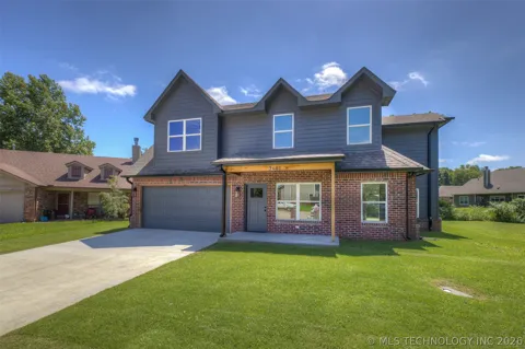 2601 W 65th Street S