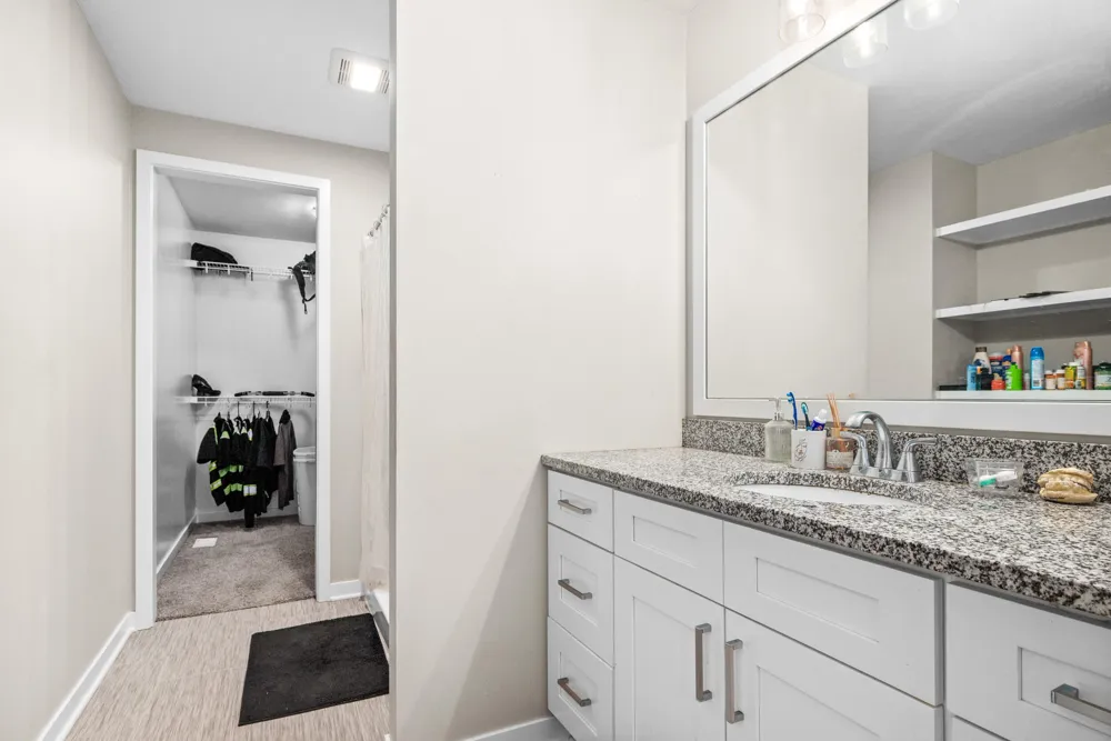 747 Butternut Drive Holland Charter Township, MI 49424