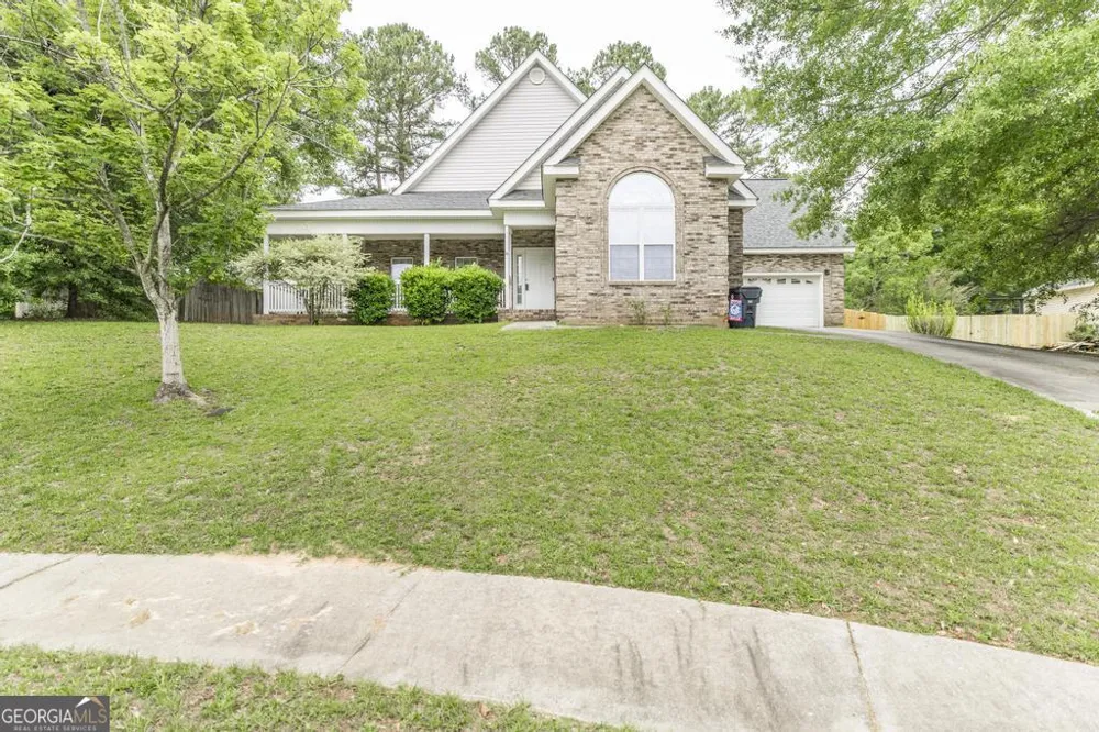 211 Cade TER Warner Robins, GA 31088