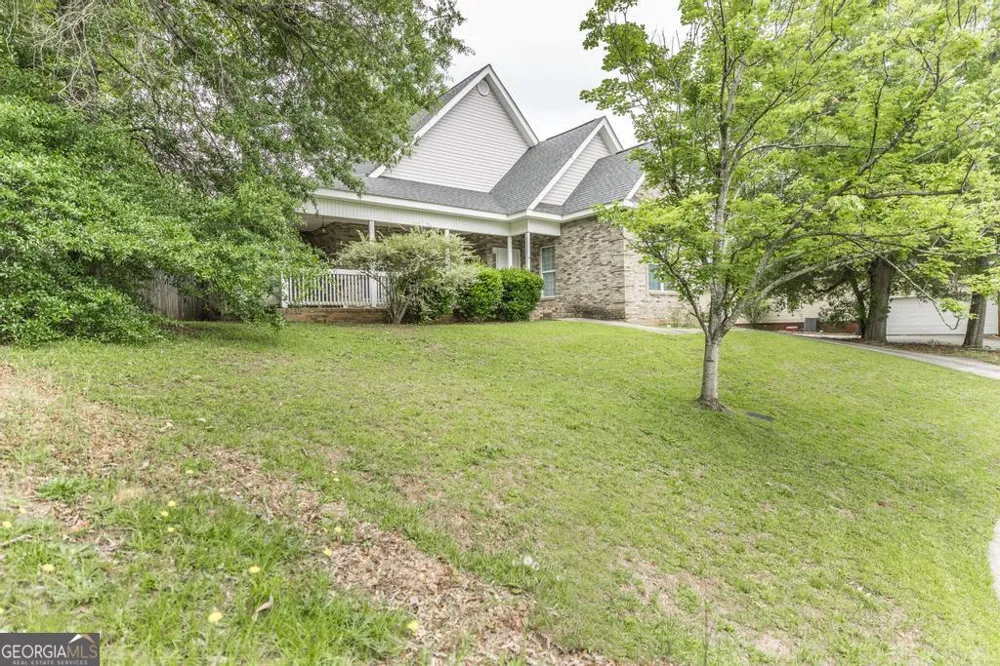 211 Cade TER Warner Robins, GA 31088
