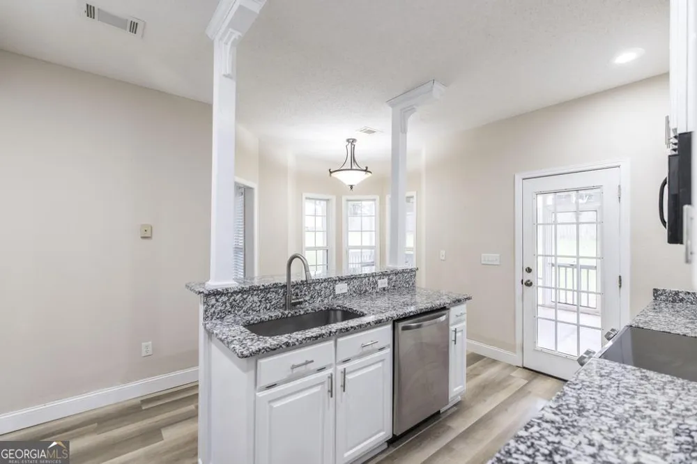 211 Cade TER Warner Robins, GA 31088