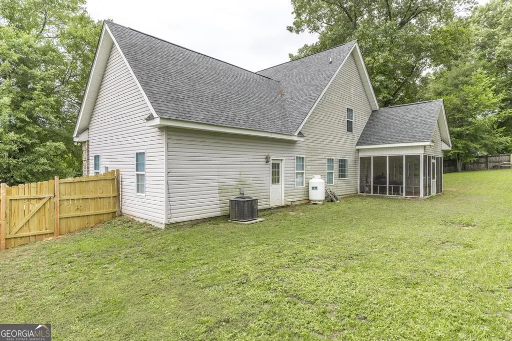 211 Cade TER Warner Robins, GA 31088