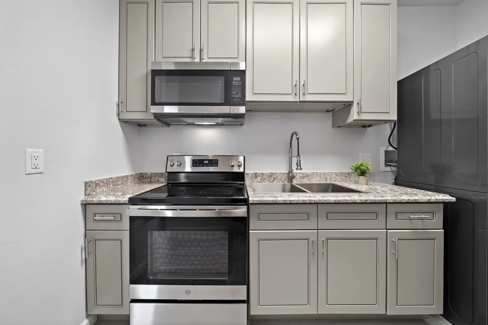 808 Sealy Street #B Galveston, TX 77550