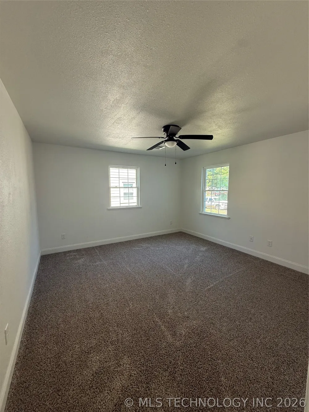 1019 E 5th Cushing, OK 74023