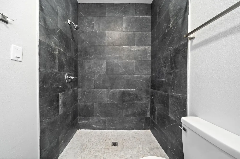 808 Sealy Street #E Galveston, TX 77550