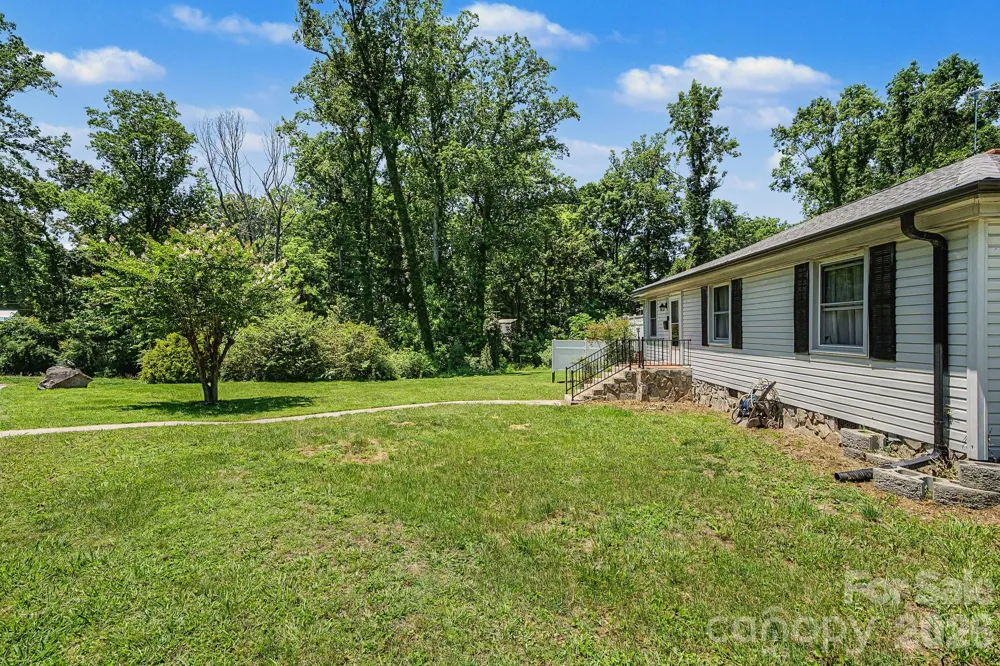 101 Charles Street Cherryville, NC 28021