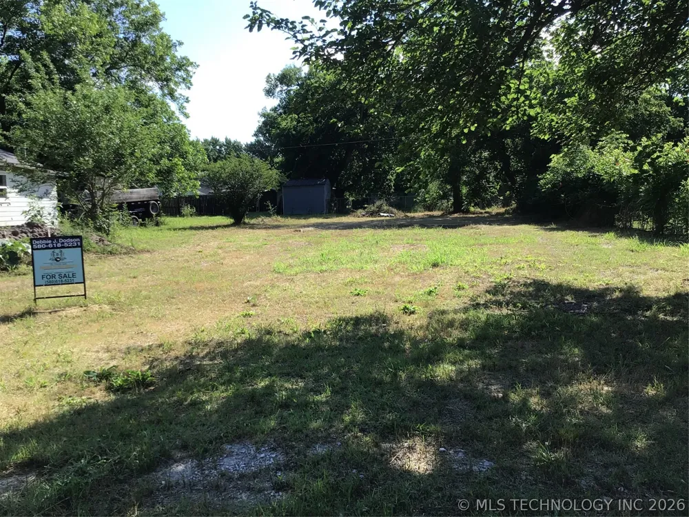 710 S 1st Davis, OK 73030