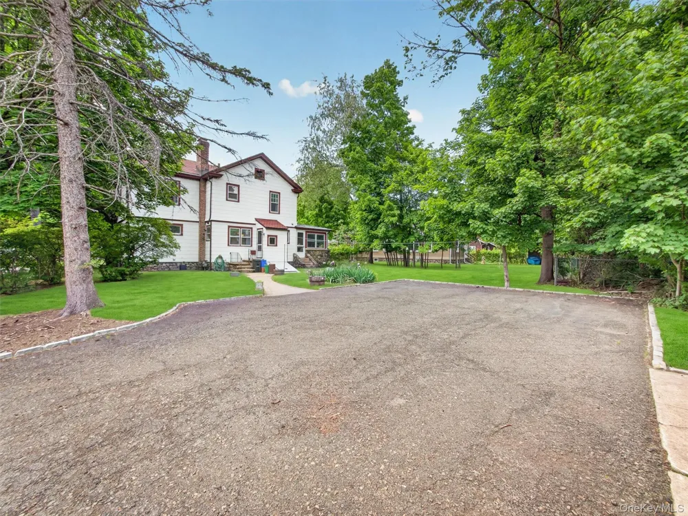 125 Wayne Avenue Suffern, NY 10901
