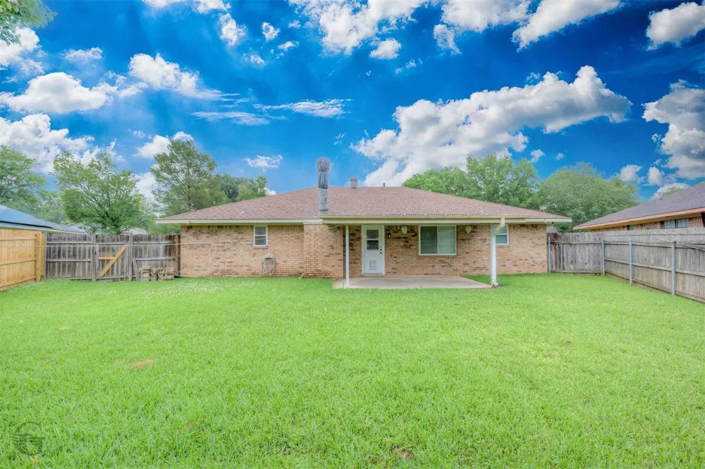 9248 Dawn Ridge Drive Shreveport, LA 71118