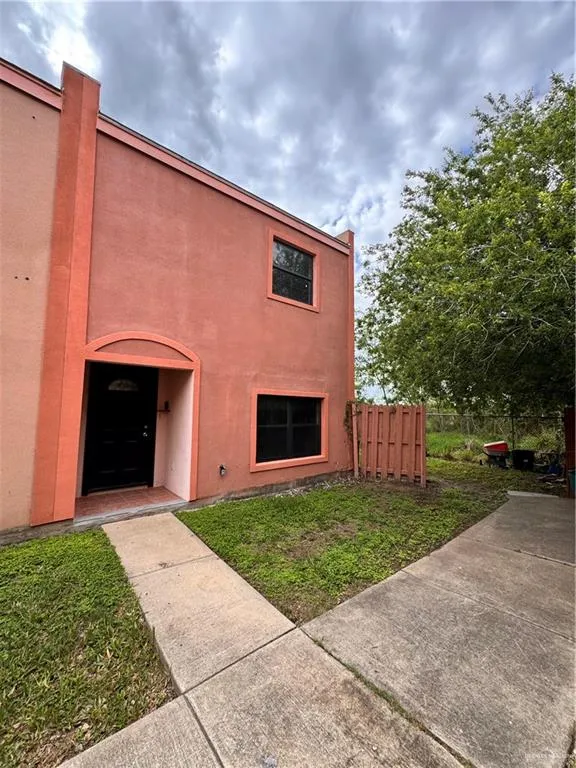 815 E Sugarcane Drive #E4 Weslaco, TX 78599