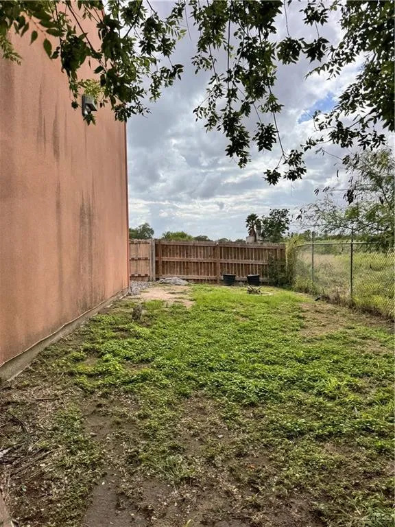 815 E Sugarcane Drive #E4 Weslaco, TX 78599