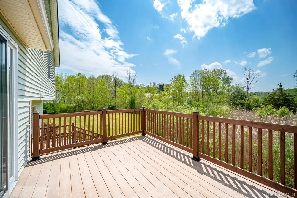 20 Lime Ridge Road Poughquag, NY 12570