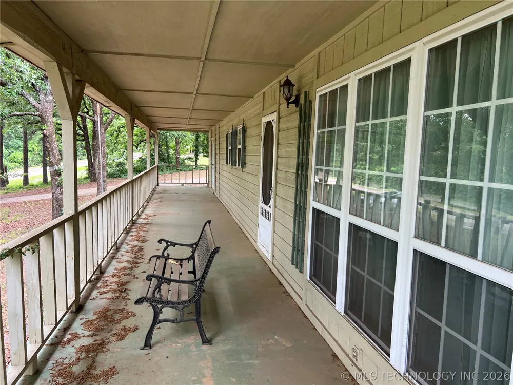 477067 E 1094 ROAD Roland, OK 74954