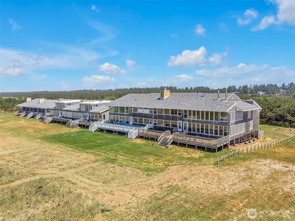 35601 G STREET #1 Ocean Park, WA 98640