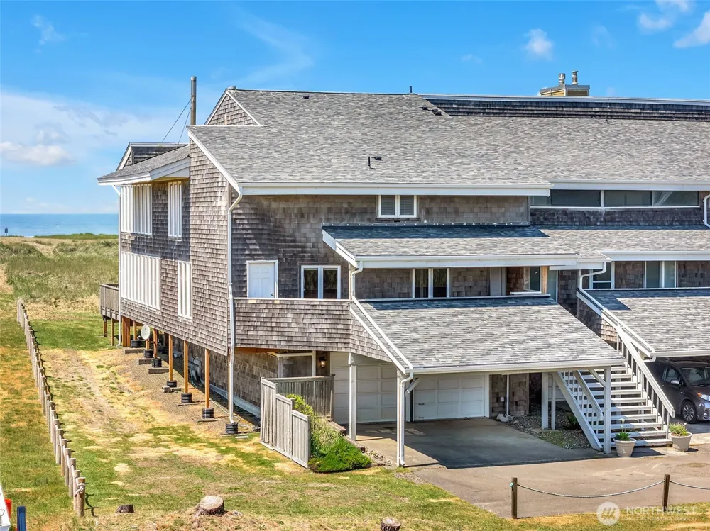 35601 G STREET #1 Ocean Park, WA 98640