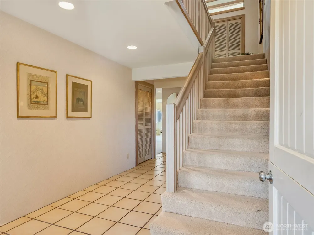 35601 G STREET #1 Ocean Park, WA 98640