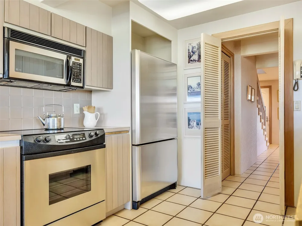 35601 G STREET #1 Ocean Park, WA 98640