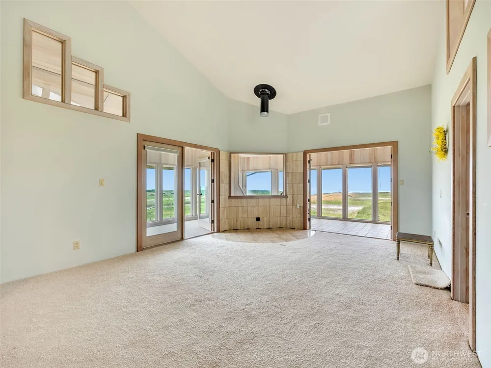 35601 G STREET #1 Ocean Park, WA 98640