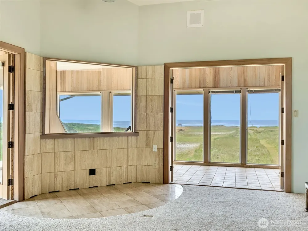 35601 G STREET #1 Ocean Park, WA 98640