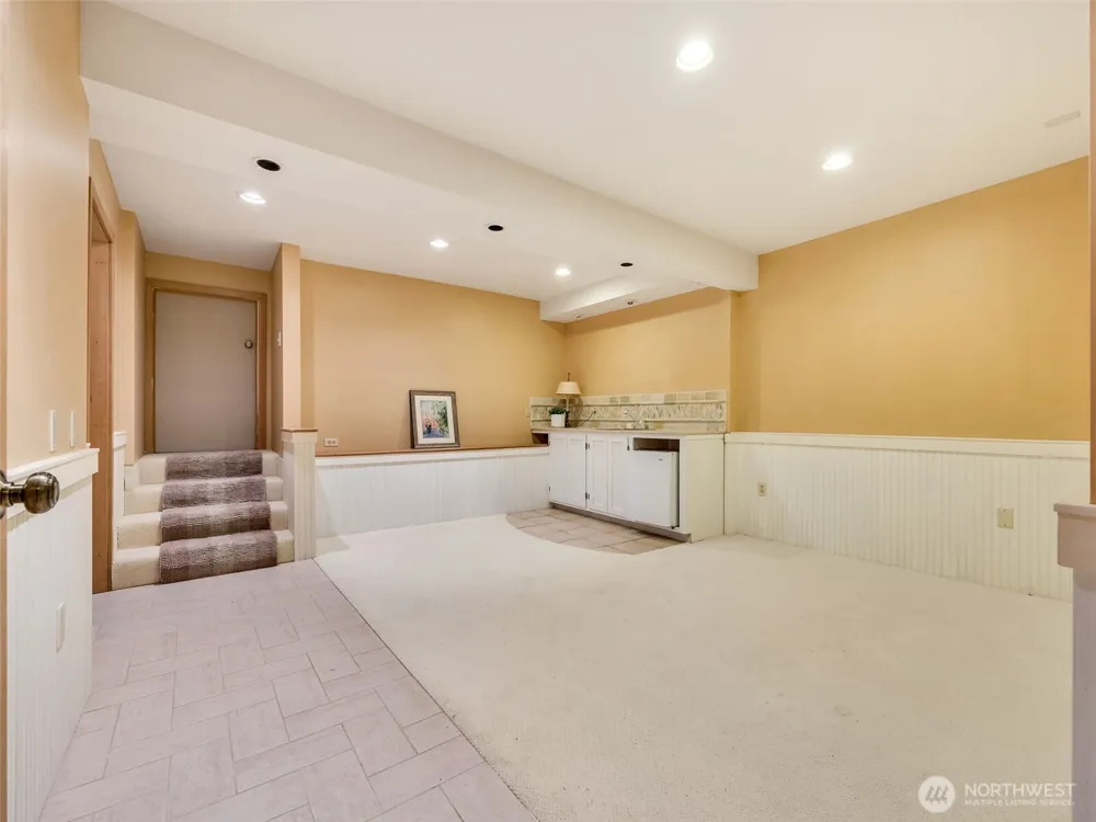 35601 G STREET #1 Ocean Park, WA 98640