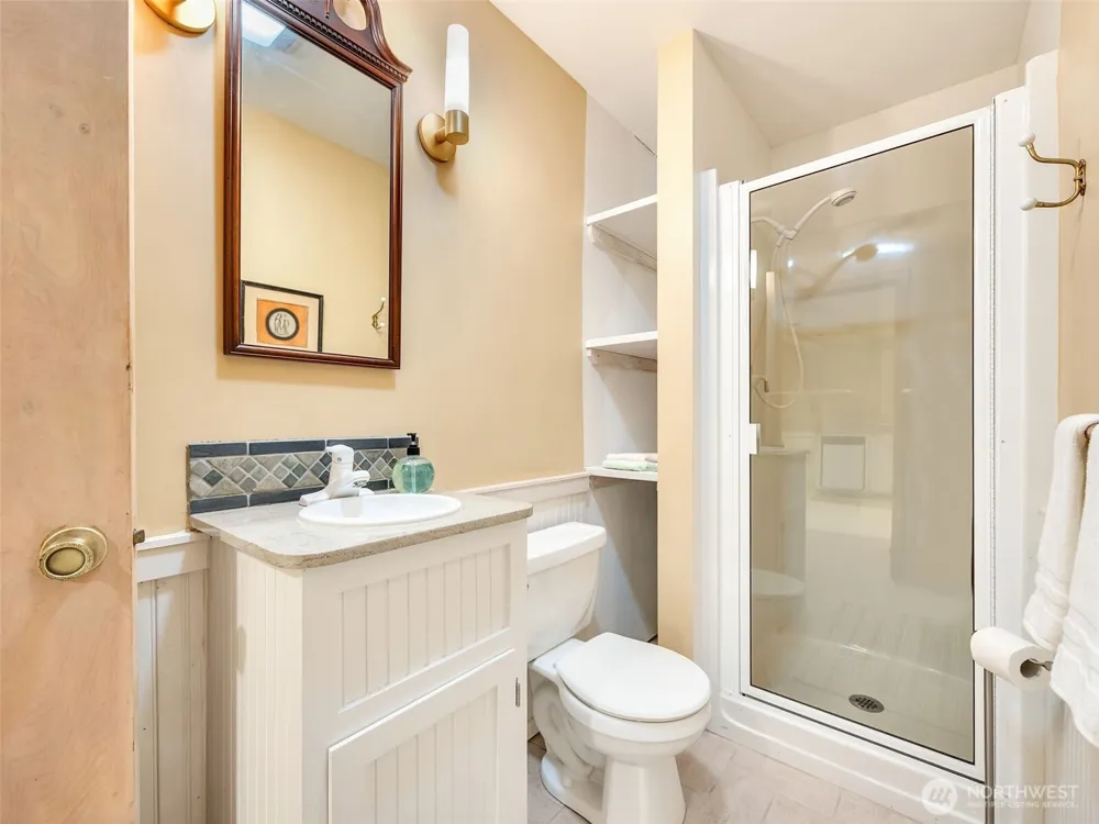 35601 G STREET #1 Ocean Park, WA 98640