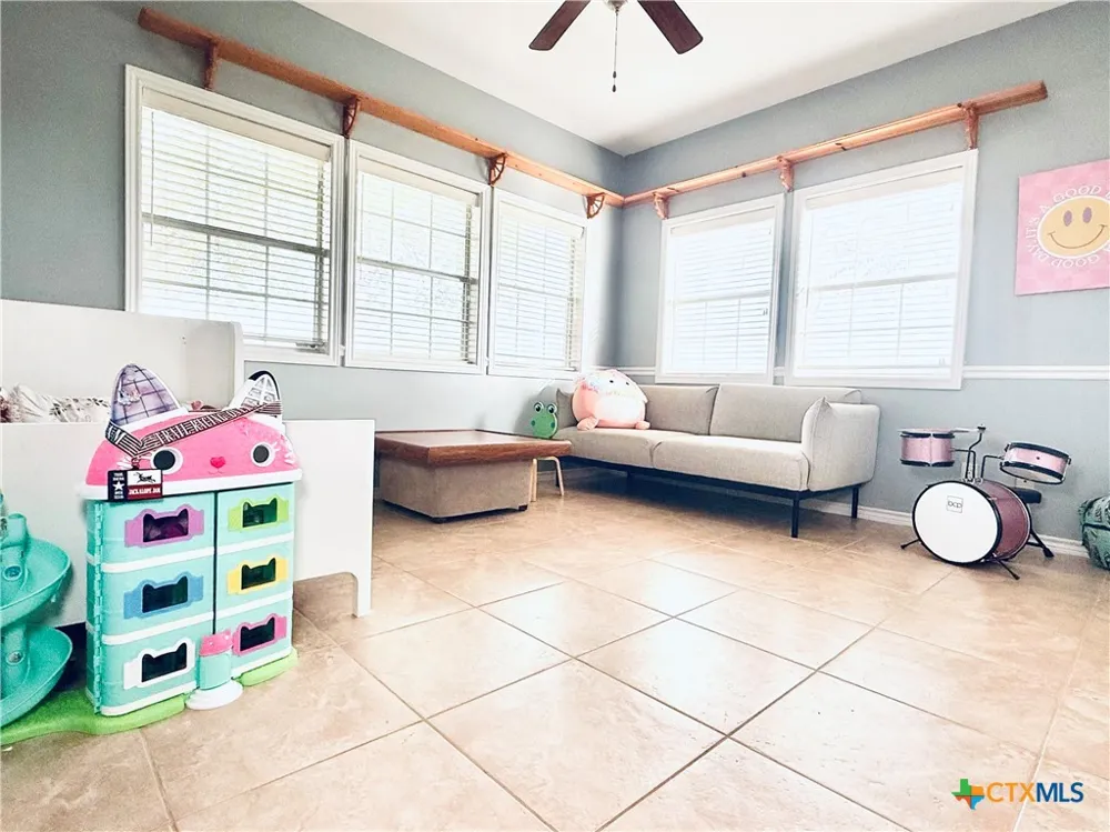 3240 Concrete Edgar Rd Cuero, TX 77954