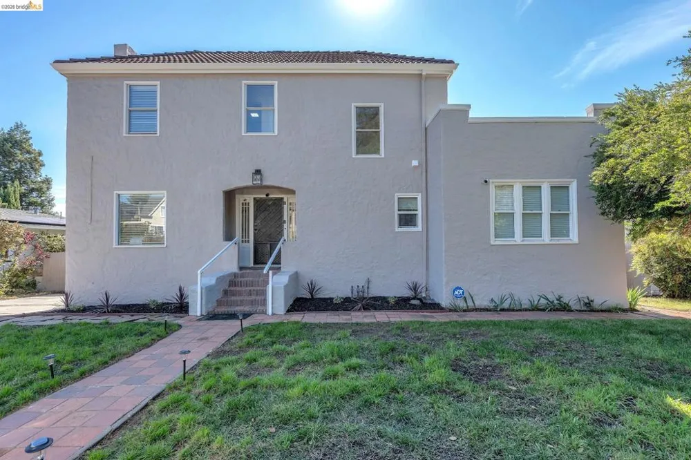 15 Monte Vista Ave Vallejo, CA 94590