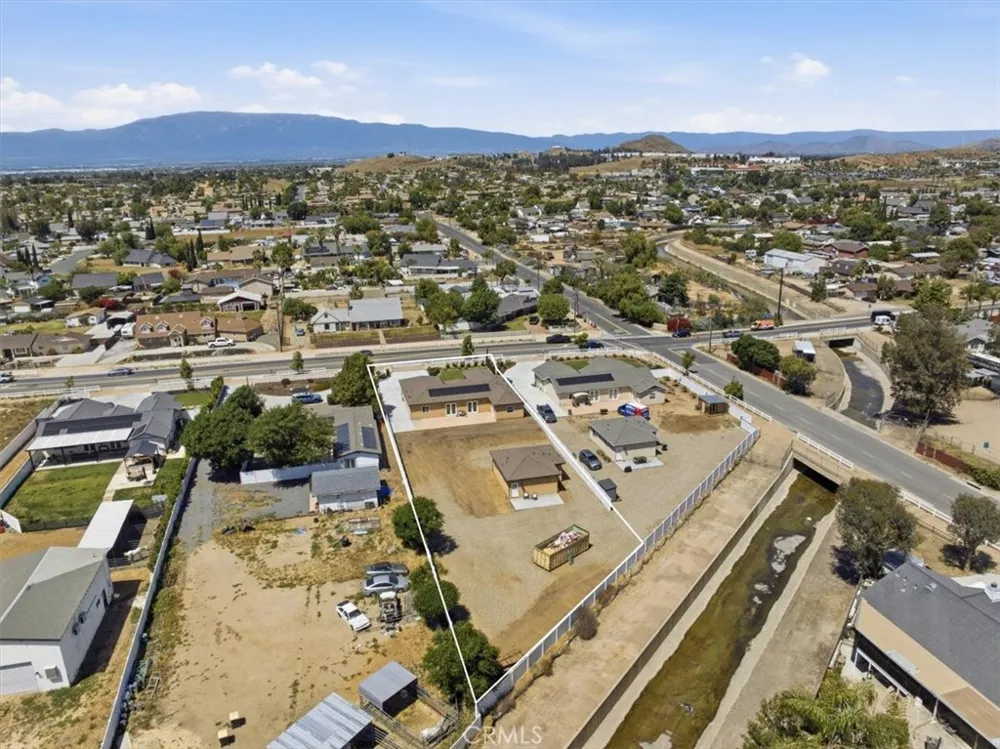 3038 2nd unit A Norco, CA 92860