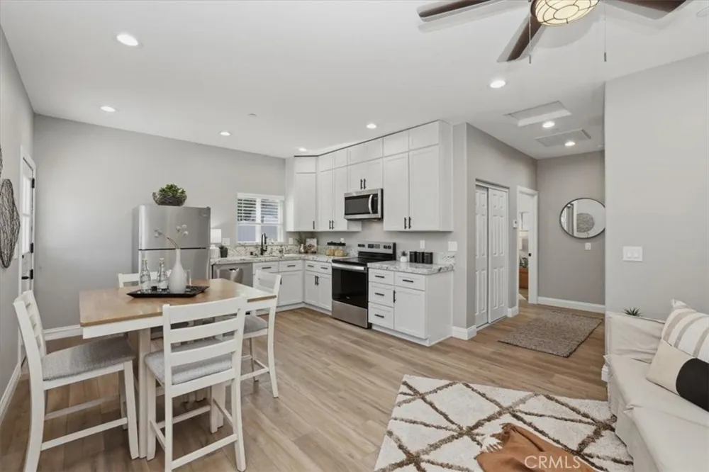 3038 2nd unit A Norco, CA 92860