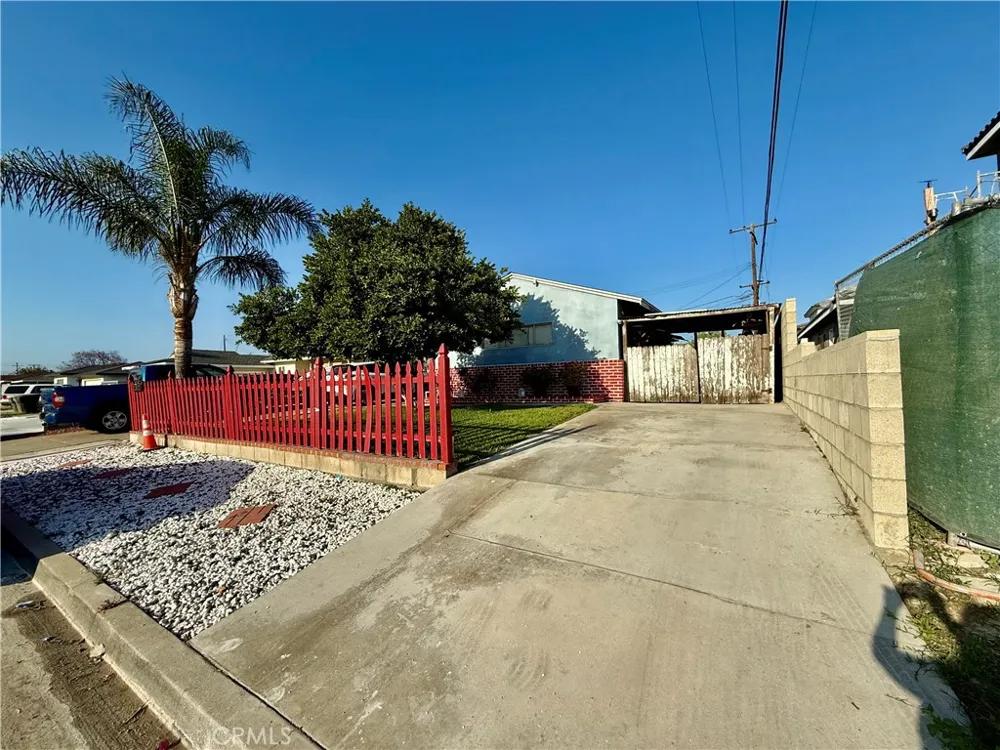 11822 Mac Murray Street Garden Grove, CA 92841