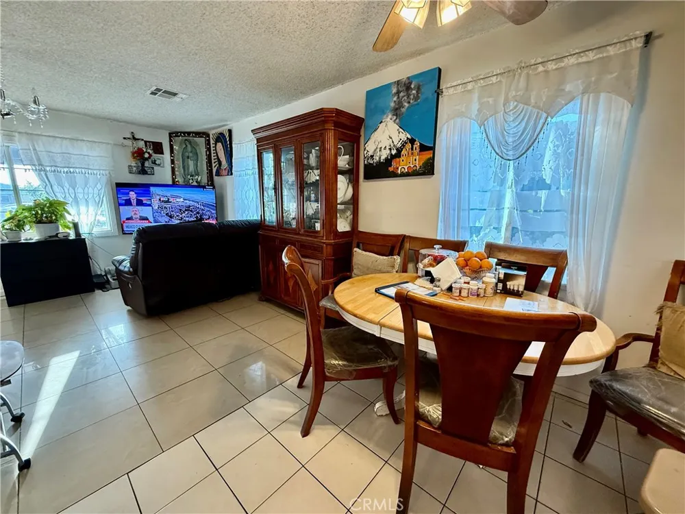 11822 Mac Murray Street Garden Grove, CA 92841