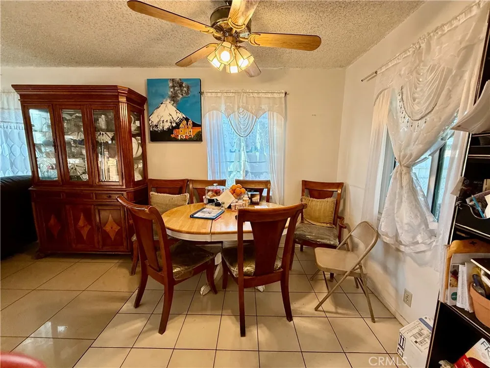 11822 Mac Murray Street Garden Grove, CA 92841