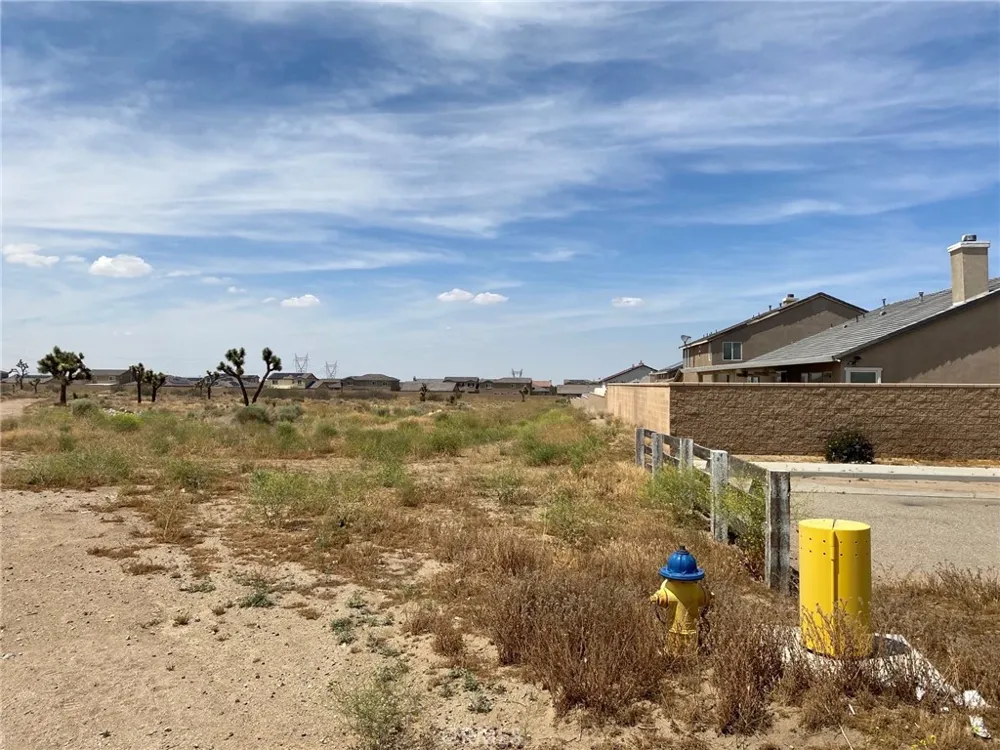 Highway 395 Victorville, CA 92392