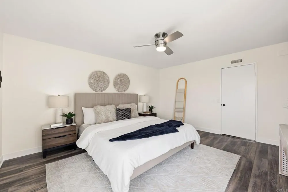 6717 Clover Court Carlsbad, CA 92011