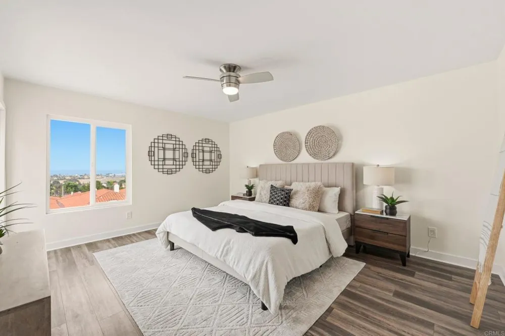 6717 Clover Court Carlsbad, CA 92011