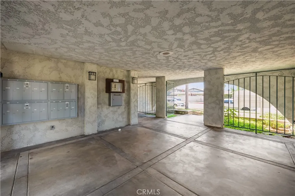 3649 Emerald Street #220 Torrance, CA 90503