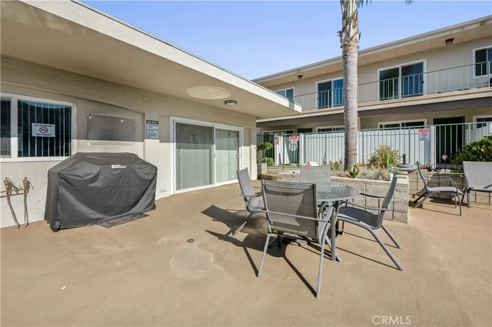 3649 Emerald Street #220 Torrance, CA 90503