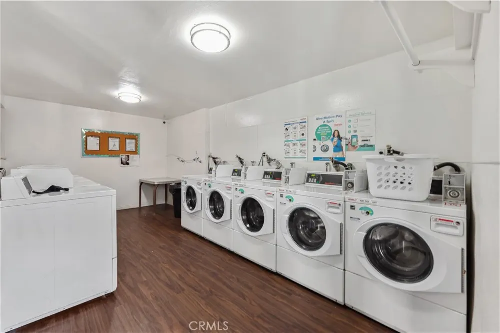 3649 Emerald Street #220 Torrance, CA 90503